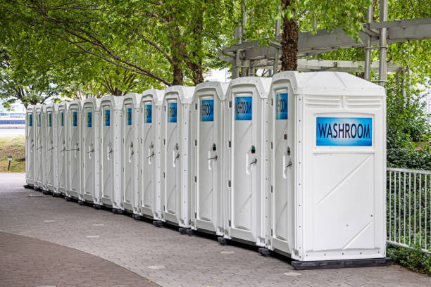 Best High-end porta potty rental  in Monticello, MN